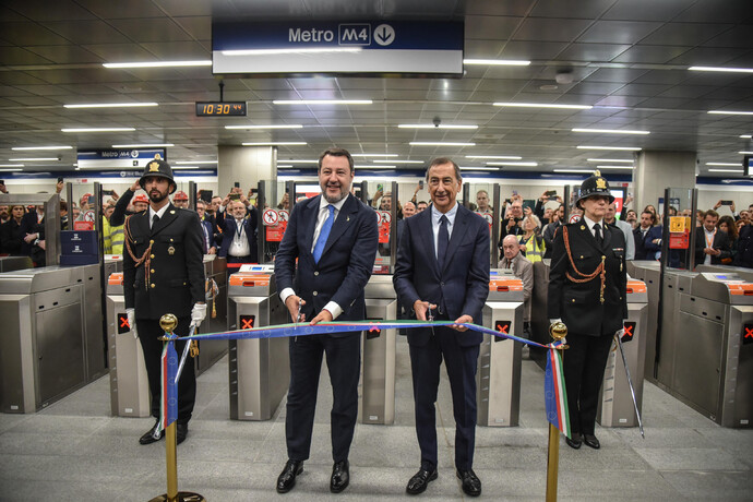 Milán inaugura el metro M4 Política Ansa it