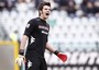 Dopo Federico Marchetti, il Cagliari mette fuori rosa un altro portiere, Michael Agazzi. Contro la Juve non c'e' nemmeno il castiga-Roma Avramov e allora tocca a Adan, che fa un disastro