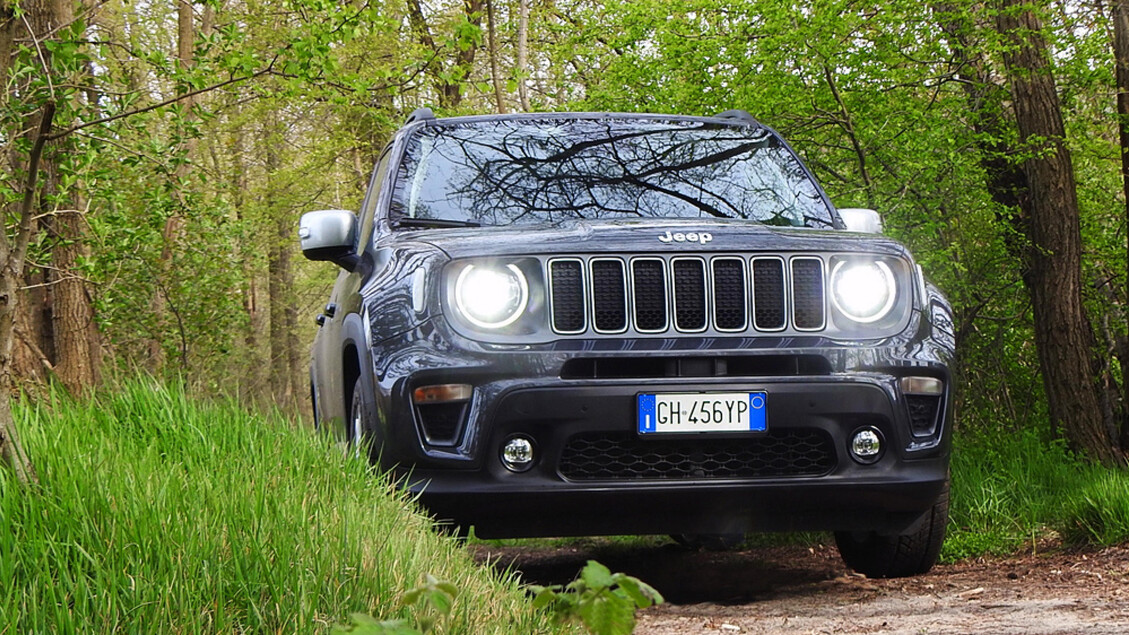 Jeep Renegade e-Hybrid - RIPRODUZIONE RISERVATA