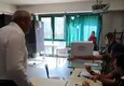 Ballottaggi comunali, il candidato Orlando Masselli al seggio di Terni (ANSA)