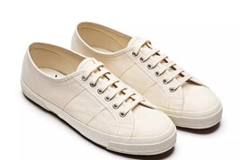 Cien años de un legendario Made in Italy, y llega la zapatilla Superga 2750