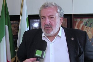 Emiliano: "Cittadini Ue prede della retorica delle destre" (ANSA)