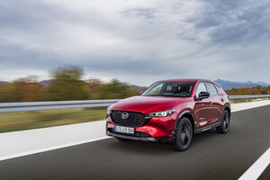 Mazda CX-5 MY 2023 (ANSA)