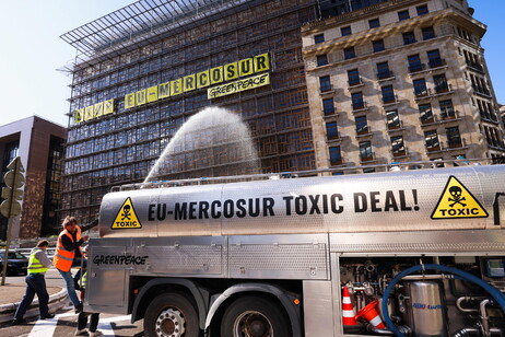 Protesto em Bruxelas contra acordo comercial entre Mercosul e UE