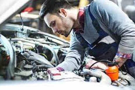 Auto, bilancio positivo per l'attività di officina in estate