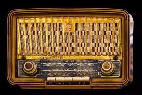 Hace un siglo tenía lugar la primera emisión de radio italiana