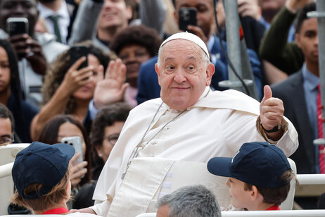 Papa Francisco durante audiência geral no Vaticano