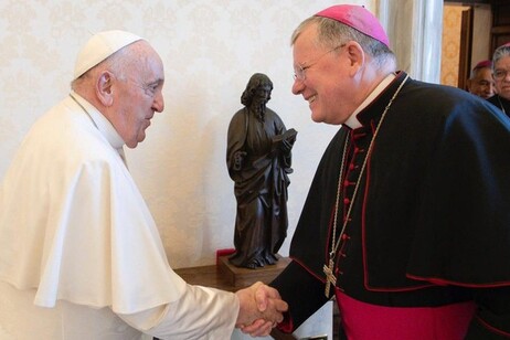 Papa e futuro cardeal brasileiro no Vaticano