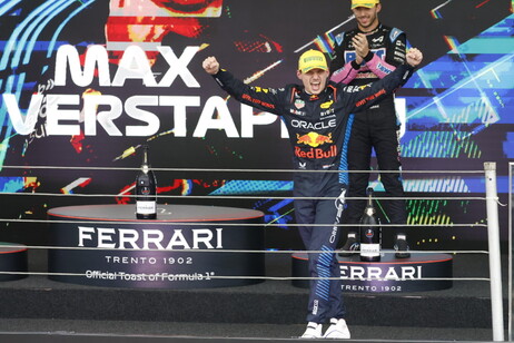 Verstappen celebró en Brasil y quiere repetir en Las Vegas