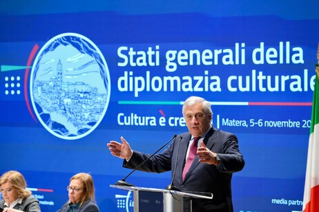 Tajani, attraverso cultura rinforzare posizione Italia nel mondo