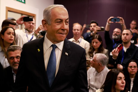 Netanyahu tentou diversas vezes adiar a sua ida ao tribunal israelense