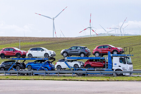 Crisis automotriz. Menos unidades patentadas que antes de la pandemia en Italia.