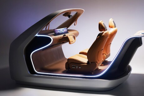 LG al CES 2025 con tecnologia AI In-Vehicle Experience