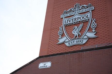 El escudo del Liverpool