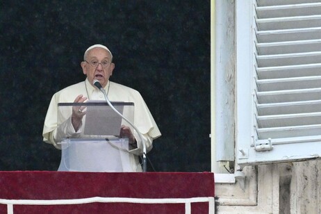 El Papa Francisco volvió a renovar su alegato antibélico