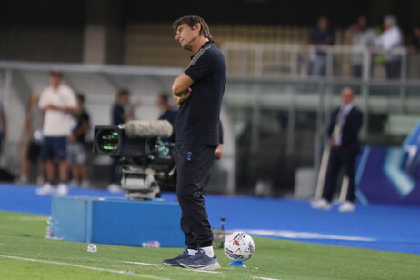 Napoli: Conte, del mercato chiedete alla società