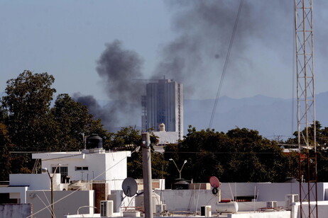 Sinaloa vive su cuarto día bajo fuego por enfrentamientos entre bandas criminales