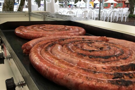 Festival da linguiça ocorre em Bragança Paulista