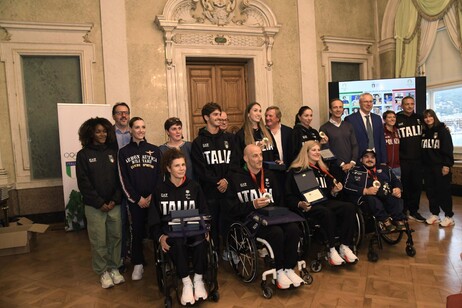 Atleti olimpici e paraolimipici con i vertici regionali