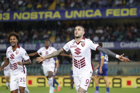 Torino superou o Hellas Verona por 3 a 2