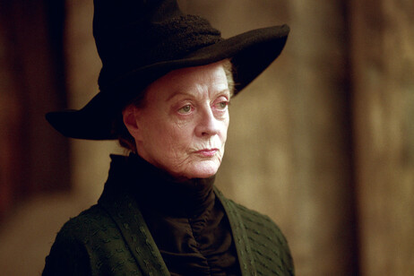 Maggie Smith atuou em mais de 60 filmes e 70 peças teatrais