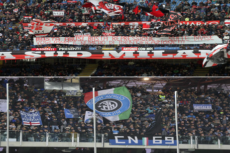 Torcidas organizadas de Inter e Milan dividiam atividades ilegais no San Siro