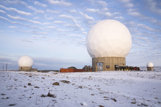 Vista de la Pituffik Space Base en el norte de Groenlandia