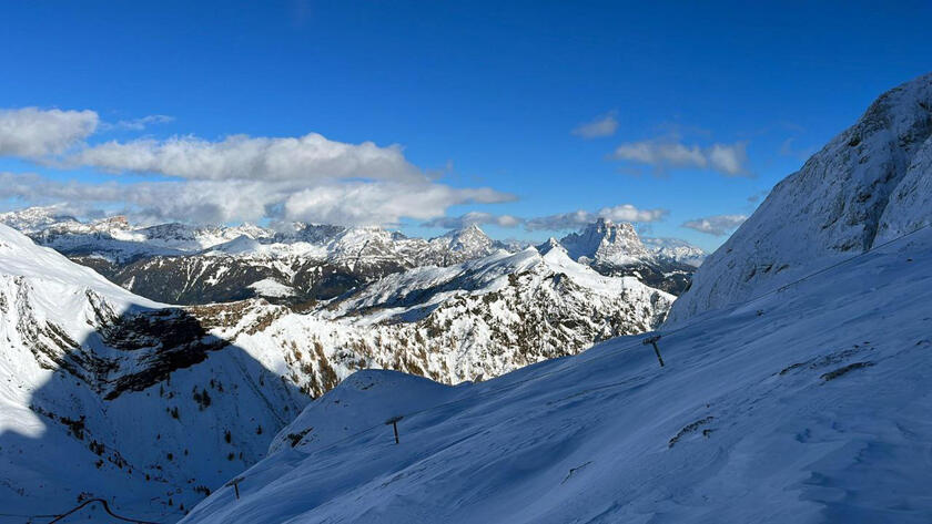 Prima neve sulle localit� sciistiche delle Dolomiti bellunesi / SPECIALE