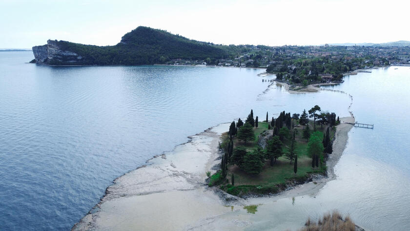 El Lago Garda, con el nivel más bajo de agua en años