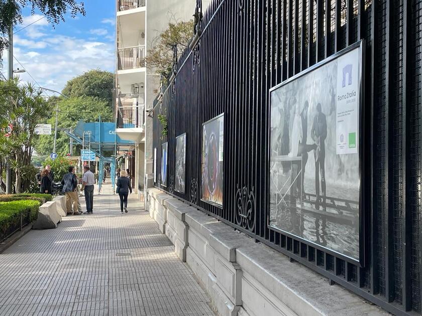 Exposición fotográfica "Evolución de Roma Eterna"