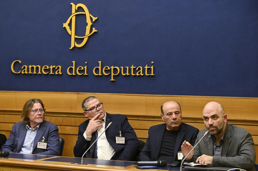 Saviano, 'Su Ponticelli la Commissione Antimafia Ãù cruciale'