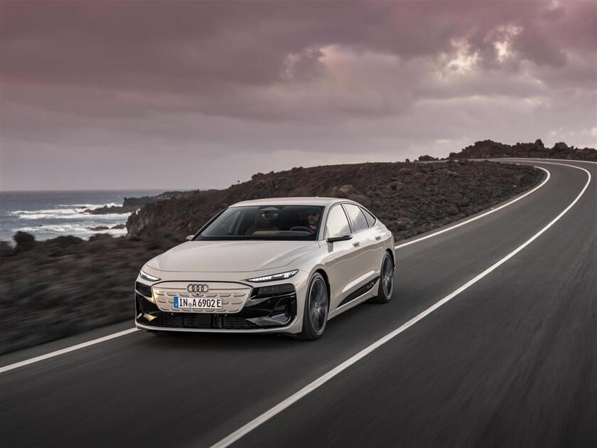 Completata la gamma di Audi A6 e-tron