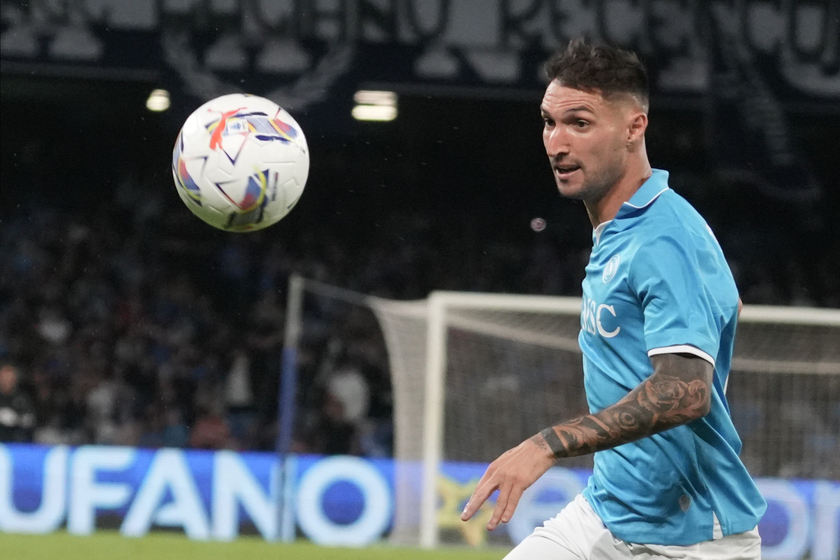 Soccer: Serie A; Napoli vs Como