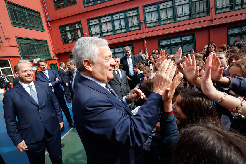 Ministro das Relações Exteriores visitou uma escola italiana na capital argentina