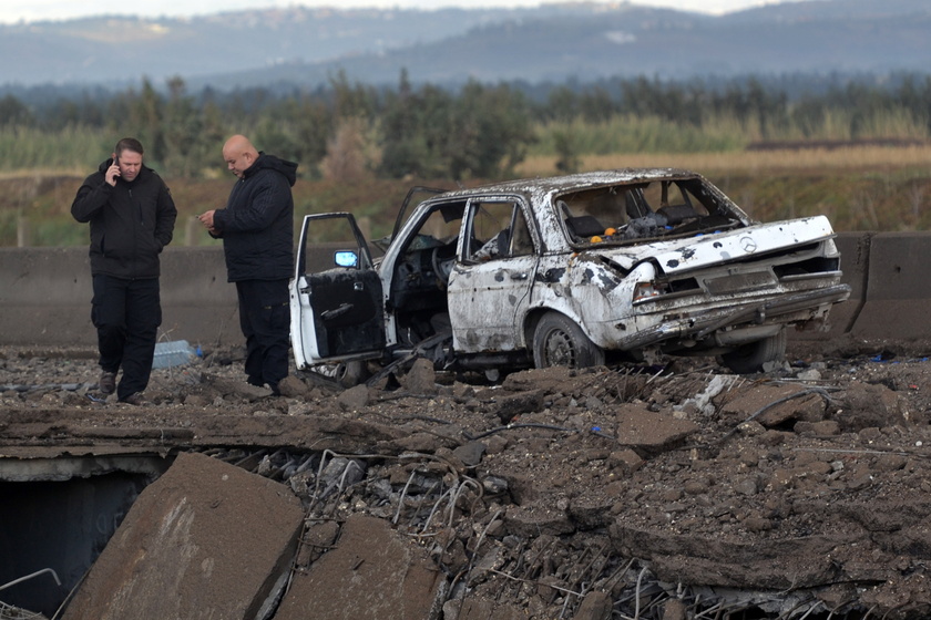 Israel strikes Lebanese-Syrian border crossing hours before ceasefire