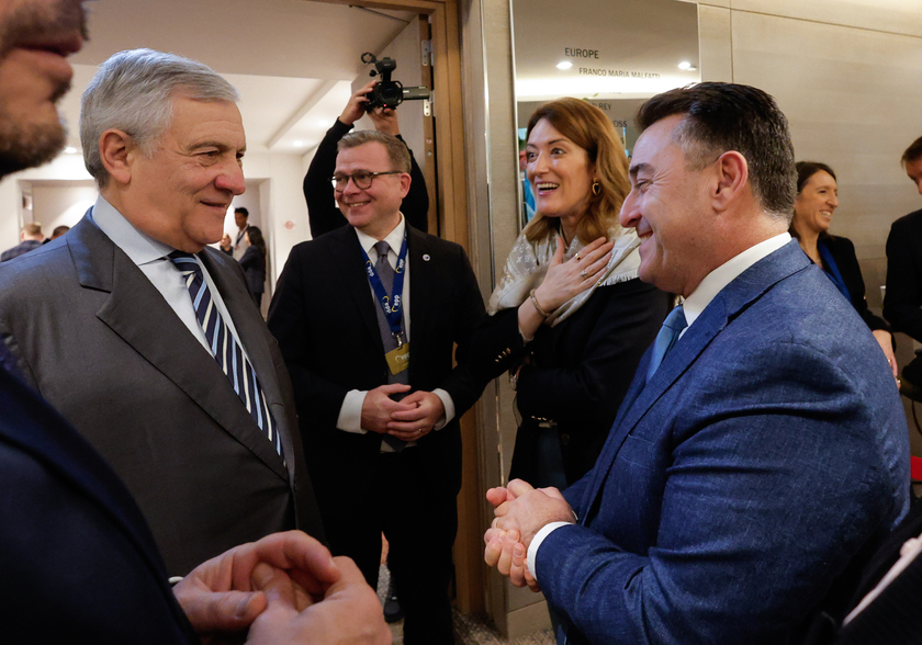 Tajani, 'peacekeeper in Ucraina? Prematuro parlarne'