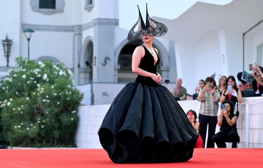 Una deslumbrante Lady Gaga en Venecia