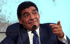 Maradona a Milano con la fidanzata 