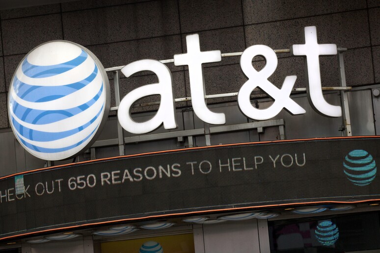 ATTESA PER DECISIONE TRIBUNALE USA SU NOZZE AT&amp;T-TIME WARNER © ANSA/AP