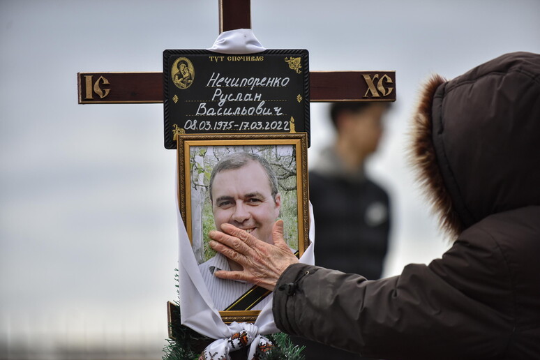 Caídos en la guerra. El dolor de las madres, reflexión del papa Francisco - TODOS LOS DERECHOS RESERVADOS