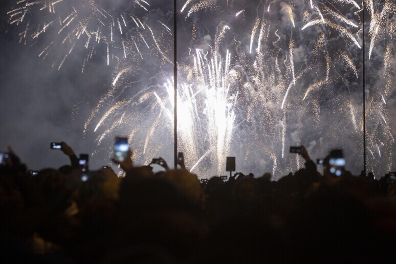 Fogos de artifício foram vetados de festas - TODOS OS DIREITOS RESERVADOS