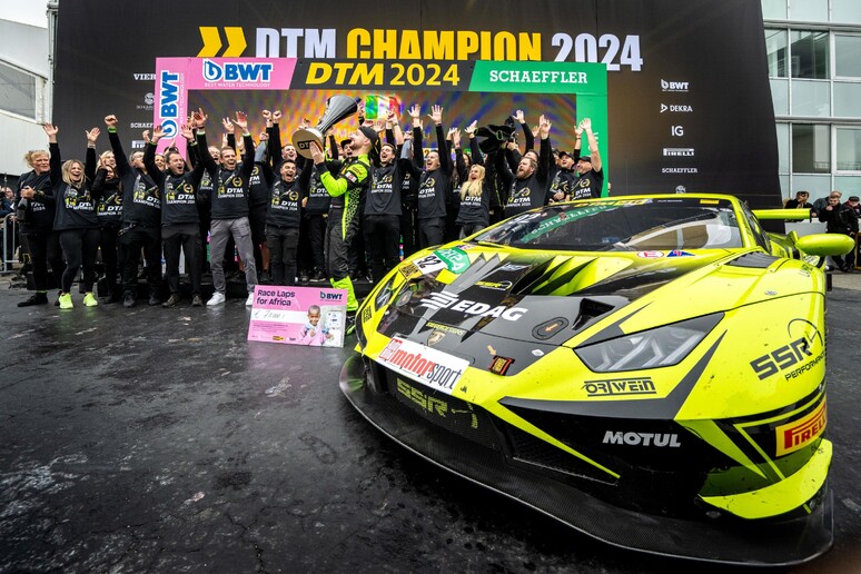 Lamborghini vince il titolo DTM con Mirko Bortolotti - RIPRODUZIONE RISERVATA