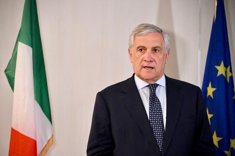 Antonio Tajani durante anúncio da ajuda da Itália ao Oriente Médio - TODOS OS DIREITOS RESERVADOS