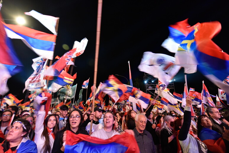 Comício da Frente Ampla em Montevidéu © ANSA/EPA