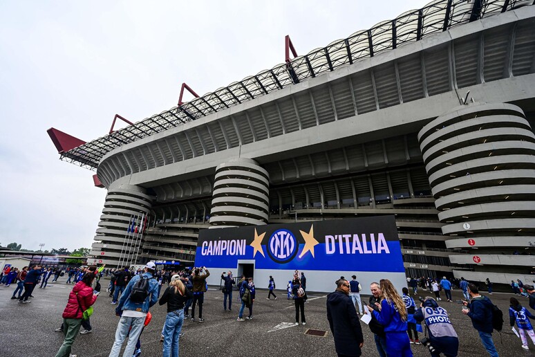 Ideia de interistas e milanistas é construir uma moderna arena na região do San Siro © ANSA/AFP