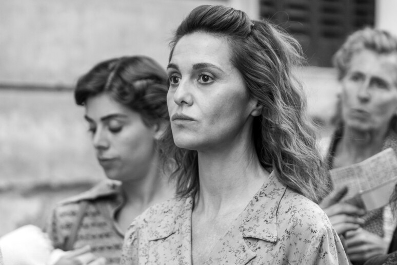 Paola Cortellesi em cena de  'Ainda temos o amanhã ' - TODOS OS DIREITOS RESERVADOS