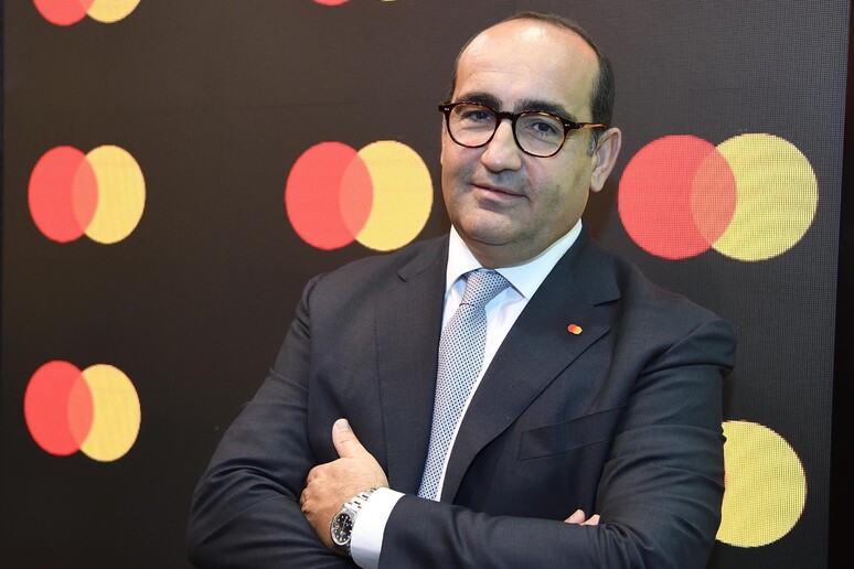 Il Country Manager Italia di MasterCard Michele Centemero durante il Salone dei Pagamenti - RIPRODUZIONE RISERVATA