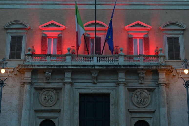 Dall 'Ue via libera a 400 milioni di euro Roma per l 'industria green - RIPRODUZIONE RISERVATA