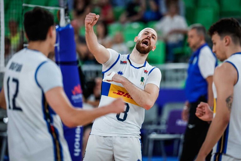 Pelo lado italiano, Mattia Bottolo foi o principal pontuador, com 18 bolas cravadas no chão © ANSA/Divulgação/Federvolley