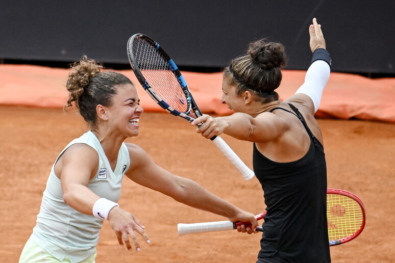 Paolini y Errani jugarán por la corona del doble femenino en Roland Garros - TODOS LOS DERECHOS RESERVADOS